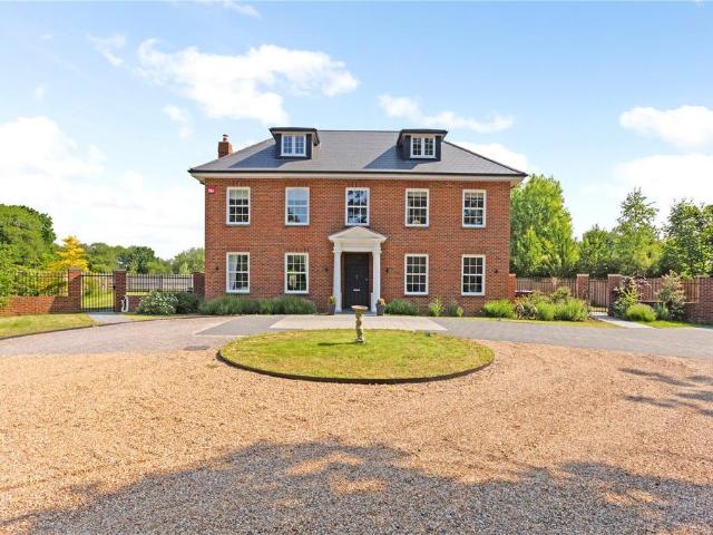5 bedroom house for sale