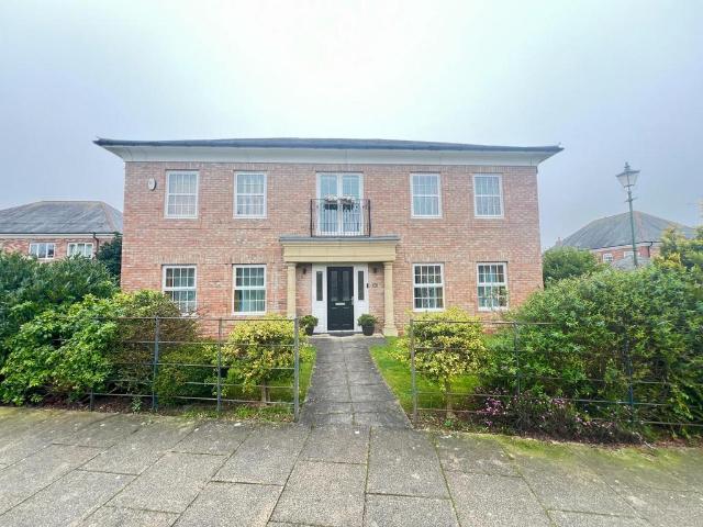 5 bedroom house for sale