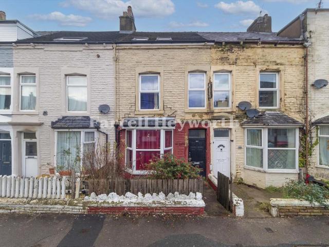 5 bedroom house for sale