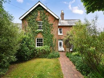 5 bedroom house for sale