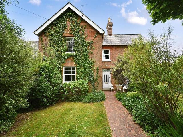 5 bedroom house for sale