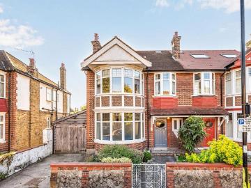 5 bedroom house for sale