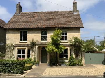 5 bedroom house for sale
