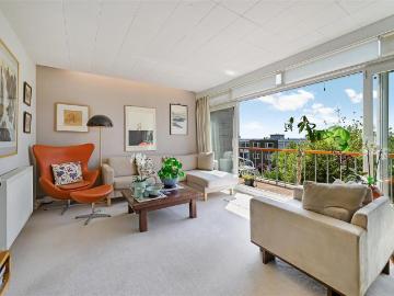 House for sale in Bellevue Village - Garden