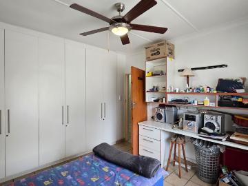 5 Bedroom House For Sale in Cambridge