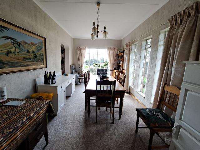 5 Bedroom House For Sale in Carletonville Central