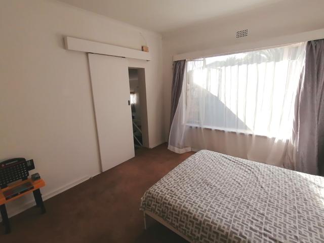 5 Bedroom House For Sale in Atlasville