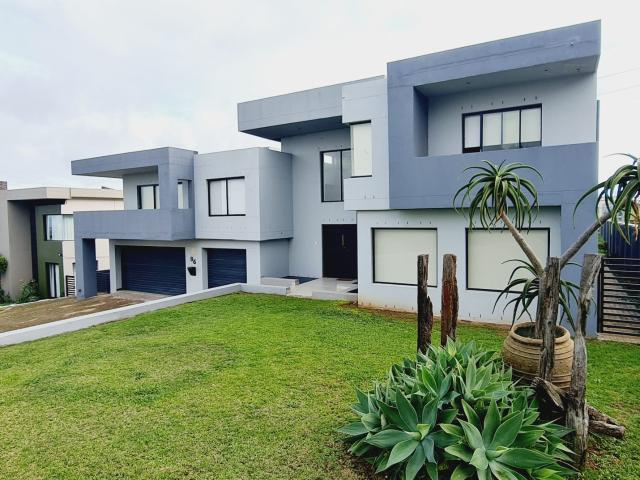 5 Bedroom House For Sale in Baronetcy Estate