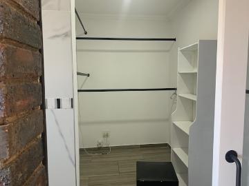 5 Bedroom House For Sale in Bassonia