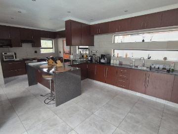 5 Bedroom House For Sale in Bassonia