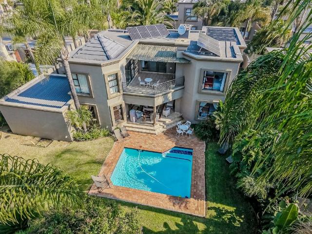 5 Bedroom House For Sale in Beverley