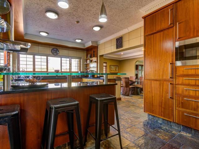 5 Bedroom House For Sale in Beyers Park