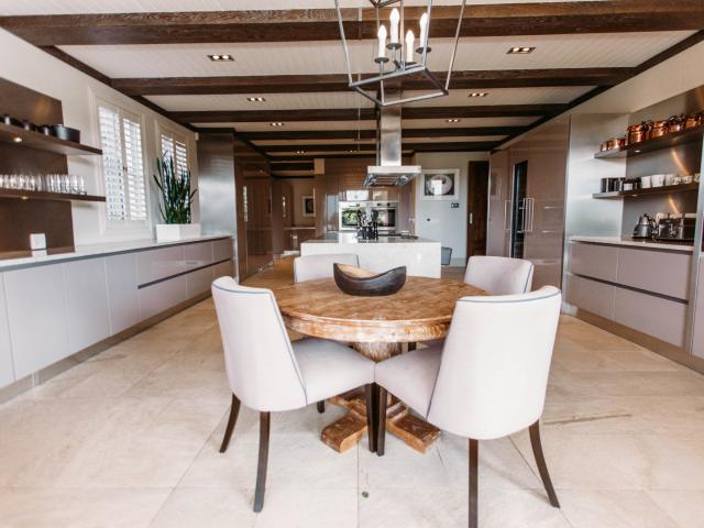5 Bedroom House For Sale in Benoni North