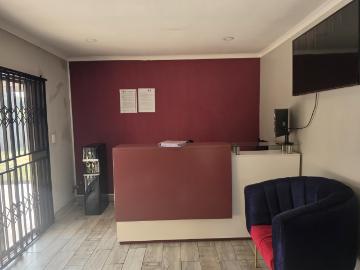 5 Bedroom House For Sale in Birchleigh North