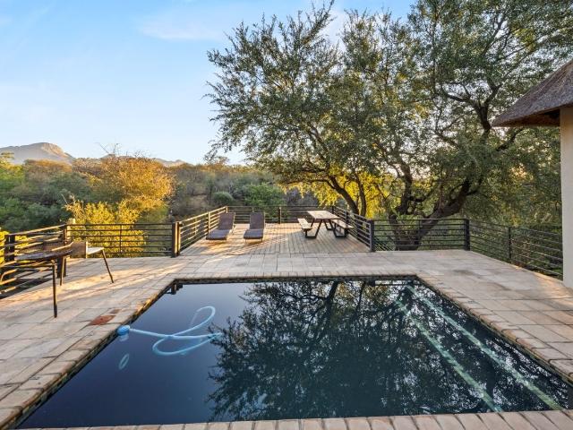 5 Bedroom House For Sale in Blyde Wildlife Estate
