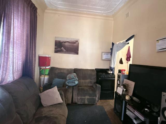 5 Bedroom House For Sale in Brakpan Central