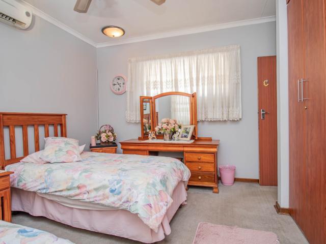 5 Bedroom House For Sale in Brits Central