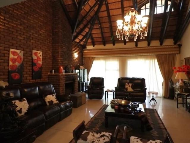 5 Bedroom House For Sale in Brits Central