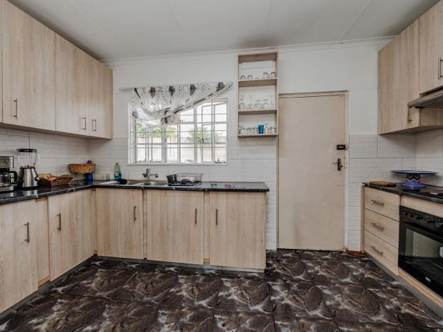 5 Bedroom House For Sale in Elandspark