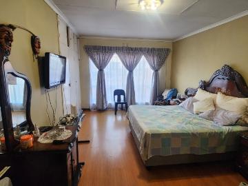 5 Bedroom House For Sale in Eldorado Park