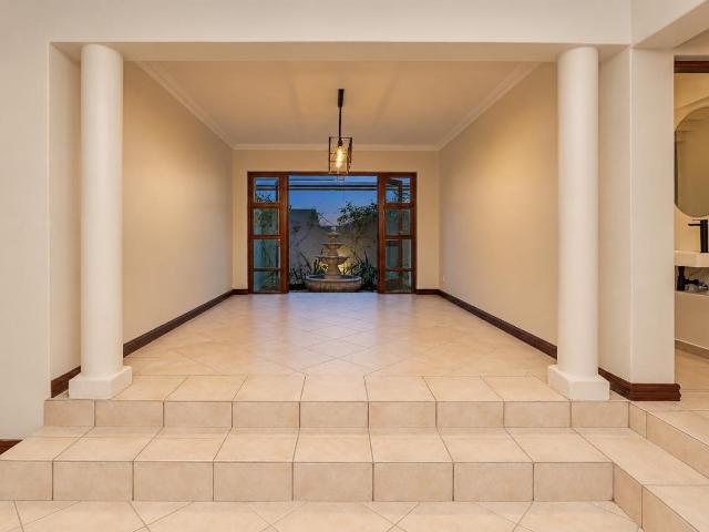 5 Bedroom House For Sale in Fourways