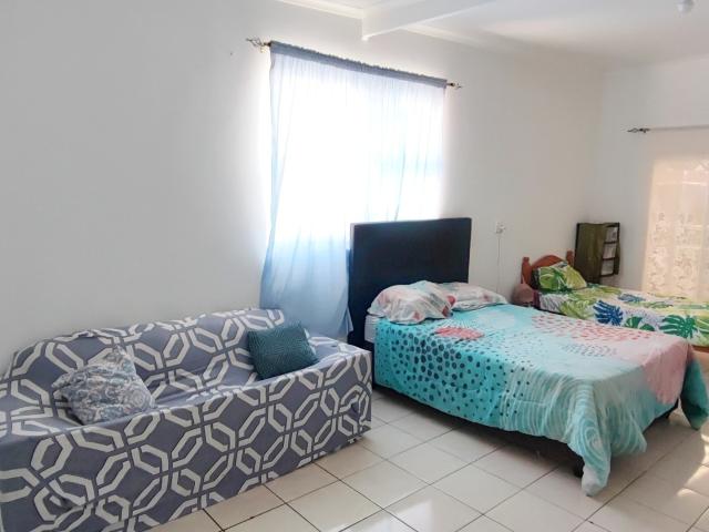 5 Bedroom House For Sale in Franskraal