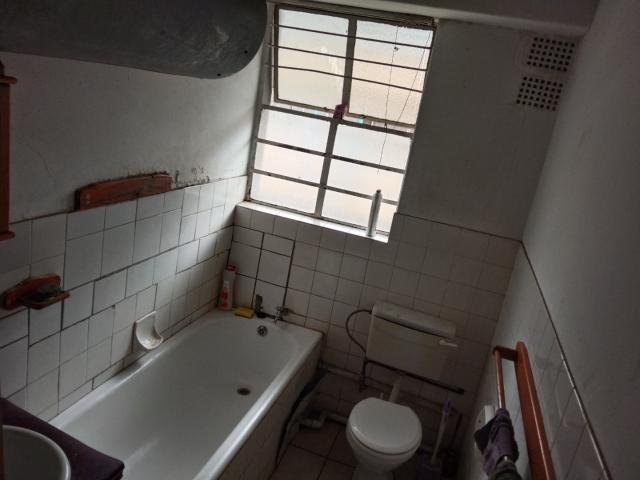 5 Bedroom House For Sale in Kempton Park AH