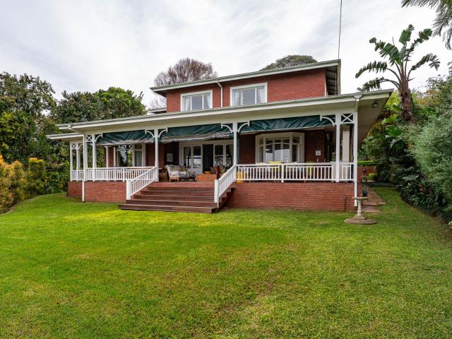5 Bedroom House For Sale in Kloof