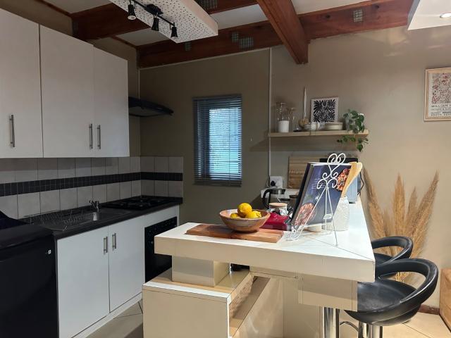 5 Bedroom House For Sale in Hoeveld Park