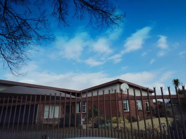 5 Bedroom House For Sale in Harrismith