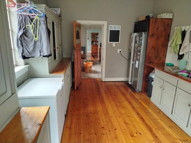 5 Bedroom House For Sale in Heidelberg Central