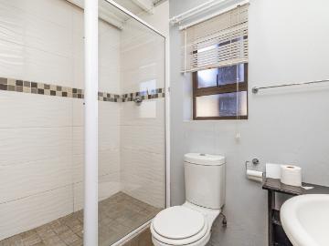 5 Bedroom House For Sale in Island View