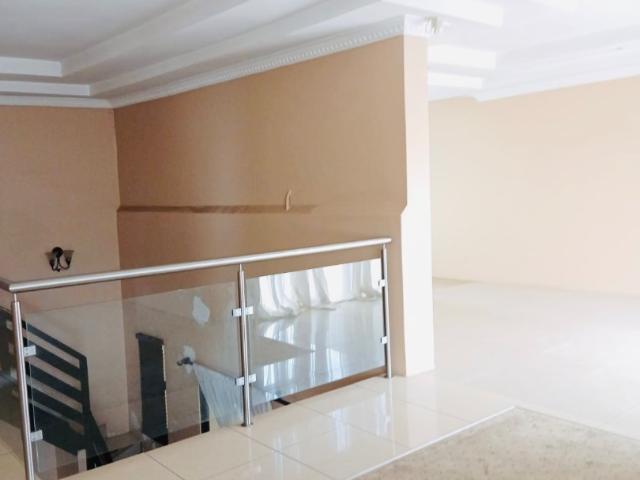 5 Bedroom House For Sale in Ormonde