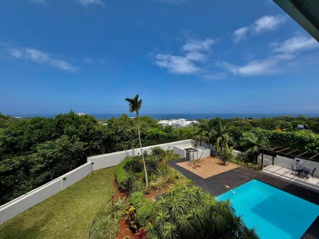 5 Bedroom House For Sale in La Lucia