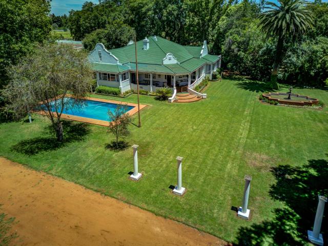 5 Bedroom House For Sale in Marister