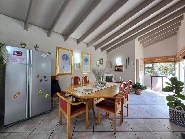 5 Bedroom House For Sale in Meyersdal