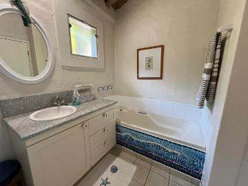 5 Bedroom House For Sale in Mgwalana
