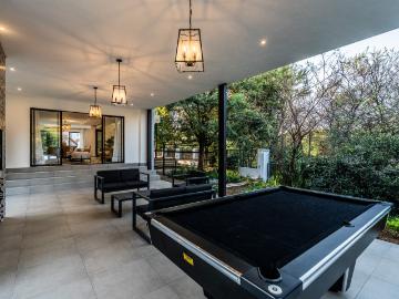 5 Bedroom House For Sale in Midstream Estate