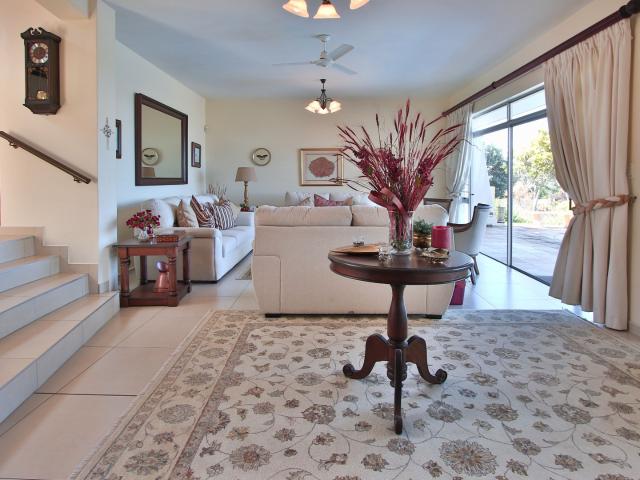 5 Bedroom House For Sale in Southbroom