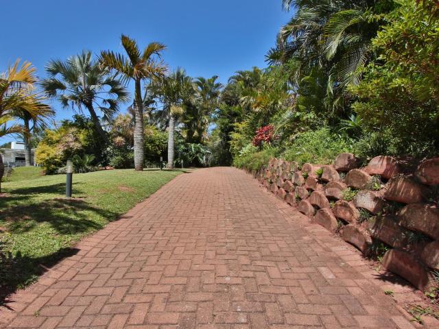 5 Bedroom House For Sale in Southbroom