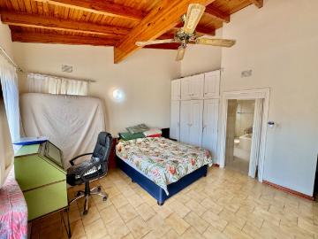5 Bedroom House For Sale in Southport