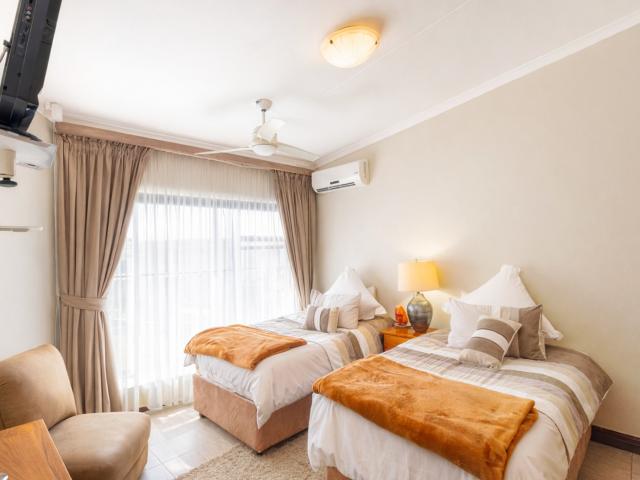5 Bedroom House For Sale in Safari Gardens