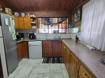 5 Bedroom House For Sale in Scottburgh Central