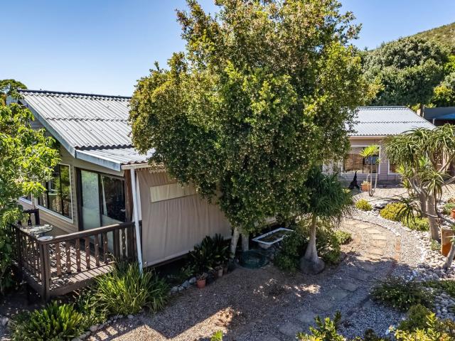 5 Bedroom House For Sale in Sedgefield Central