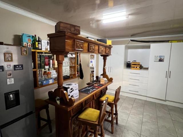 5 Bedroom House For Sale in Stilfontein