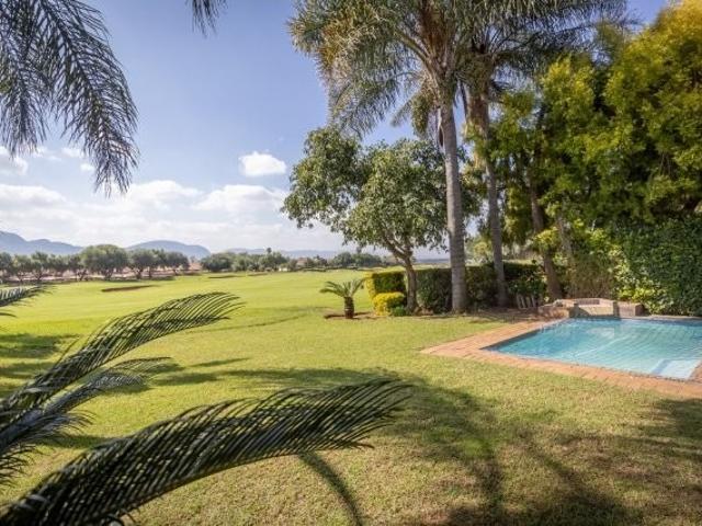 5 Bedroom House For Sale in Pecanwood Estate