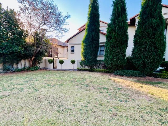 5 Bedroom House For Sale in Pretoria Gardens