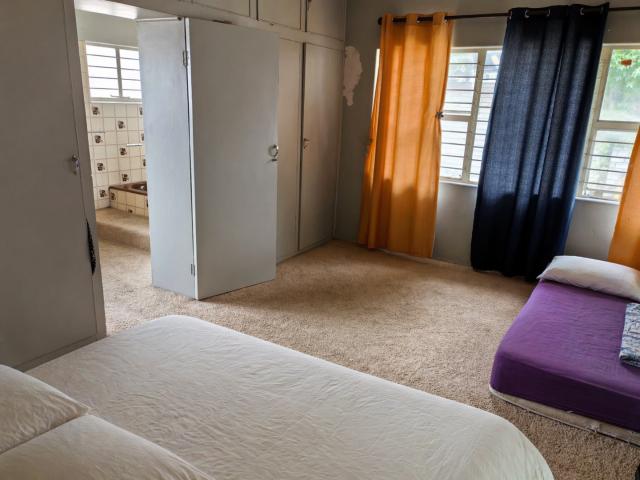 5 Bedroom House For Sale in Protea Park