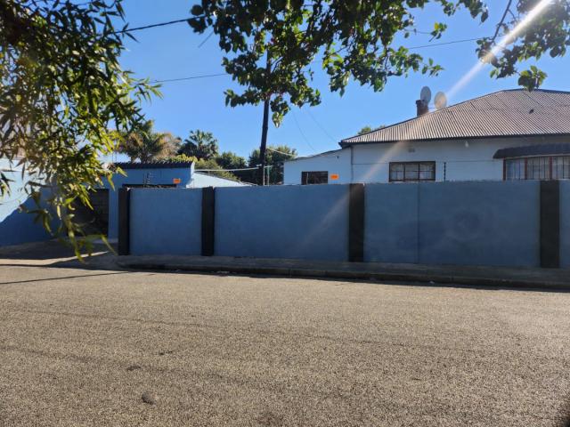 5 Bedroom House For Sale in Rouxville