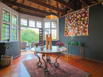 5 Bedroom House For Sale in Waterkloof